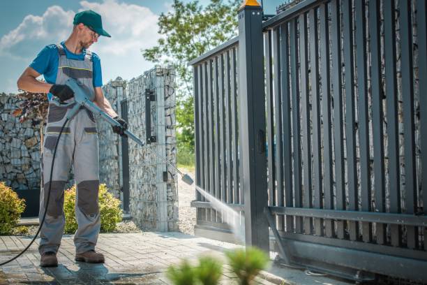 Best Patio and Deck Pressure Washing  in Brooklyn Park, MN